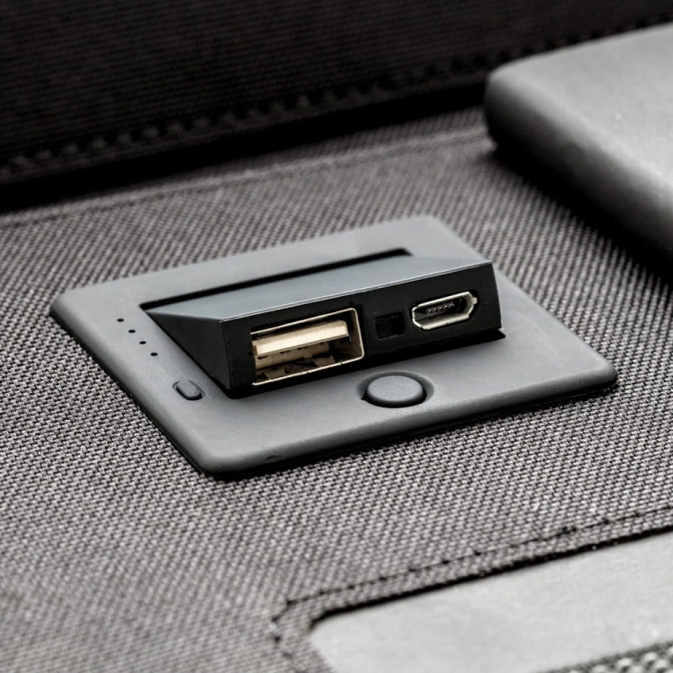 e95cd2d7400458a704718f5a54366f00