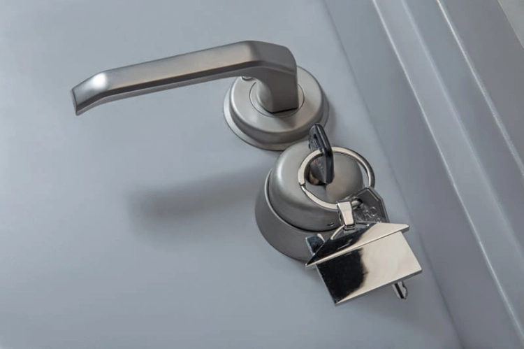 1376c1910a7a04e40ce26cc4cb708870