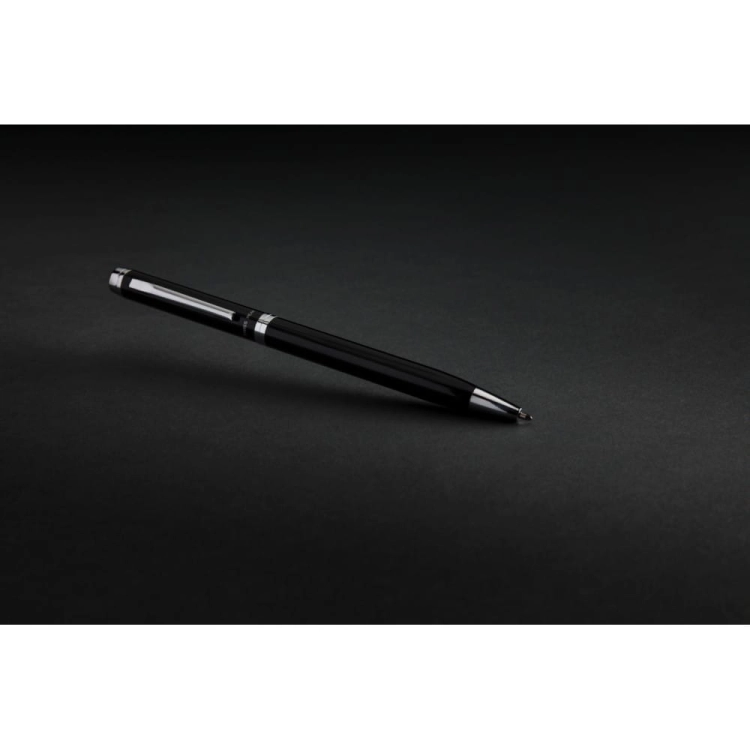 ee3d35d84512cce87793c65936275a0f