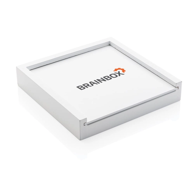 585e3e2e12a134b8c19f21273e9ddef1