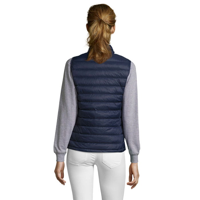 s02890-fn-back.jpg