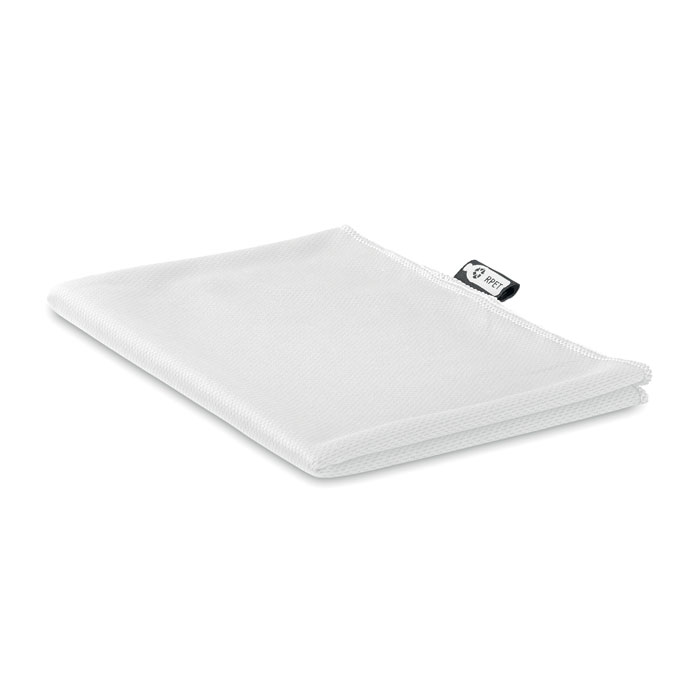 mo9918-06-side