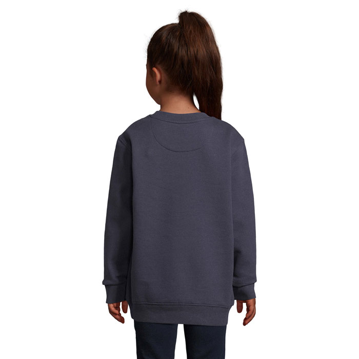 s04239-fn-back