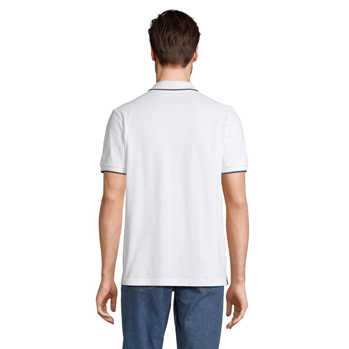 s04769-fv-back
