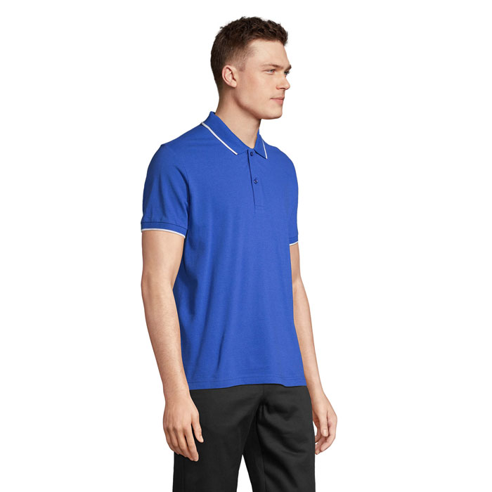 s04769-rw-side