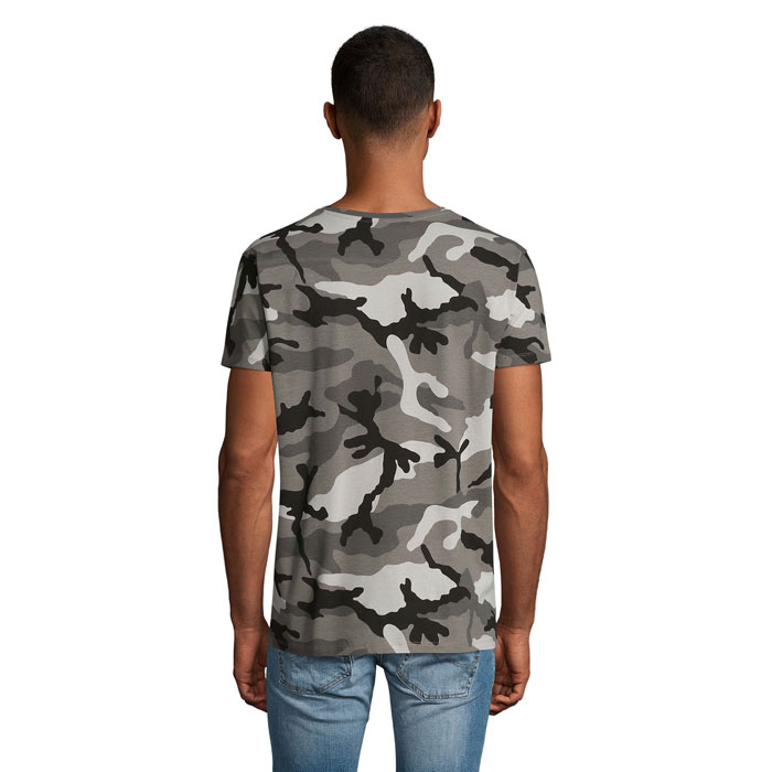 s01188-gq-back