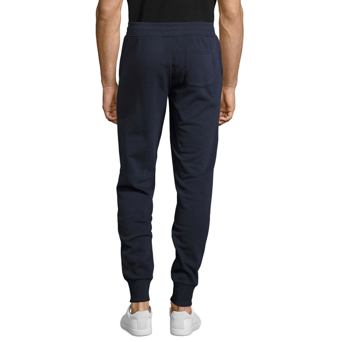 s02084-fn-back