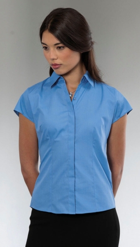 Bluzka popelinowa z krótkimi rękawami